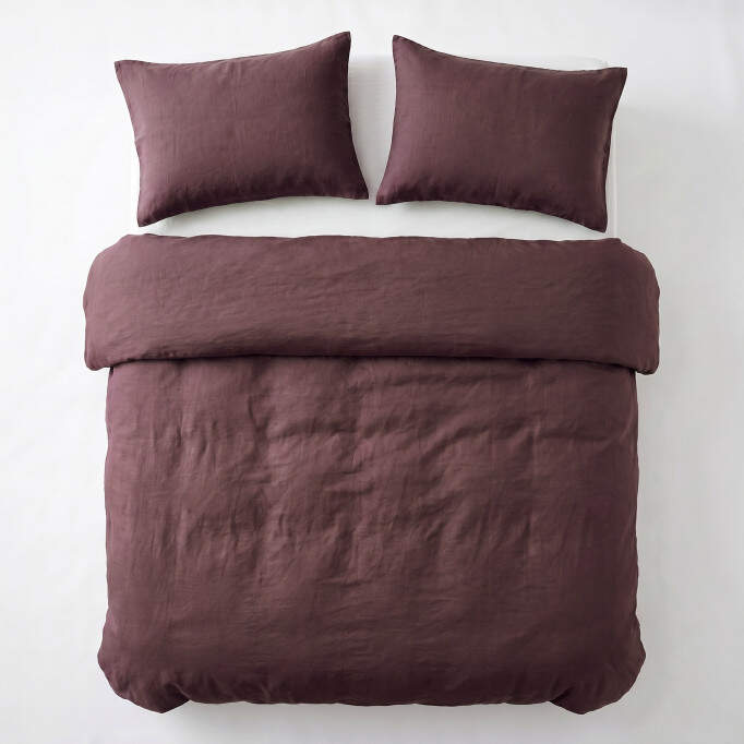 Stone Washed Burgundy 200 x 200/220